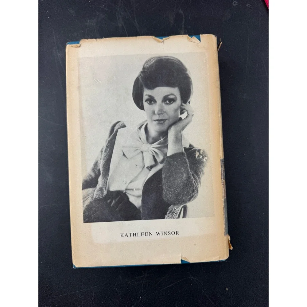 Forever Amber Kathleen Winsor 1944 Book Club Edition Hardcover Vintage‎ Fiction